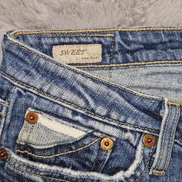 Big Star Women's Denim Shorts Cut Off Jeans in Classic Blue Size 29 - Picture 4 of 13